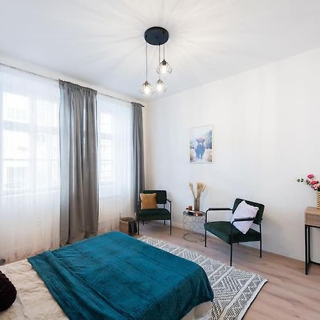 Sweet Cozy Apartment Prague Close To Mala Strana Екстер'єр фото
