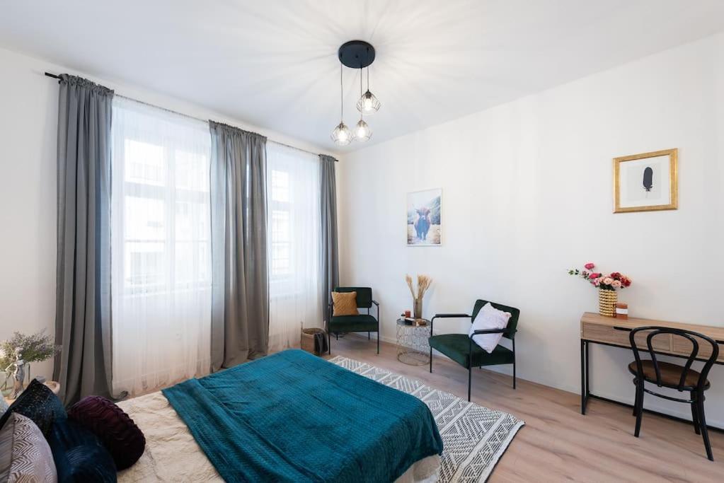 Sweet Cozy Apartment Prague Close To Mala Strana Екстер'єр фото